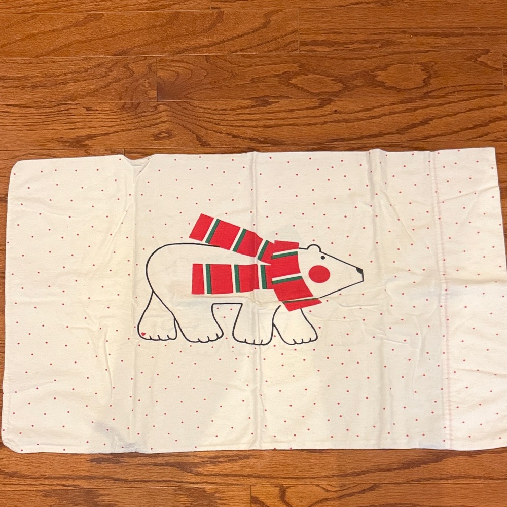 Playful Polar Bear Print Flannel Cotton Twin Sheet Set. White w Red, Blue, Green - Picture 2 of 5
